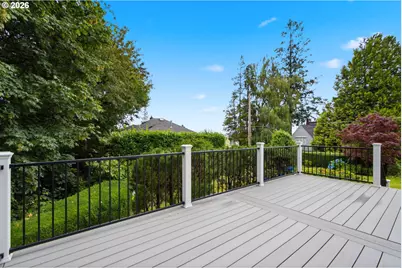 1035 SW Westwood Dr, Portland, OR 97239 - Photo 34