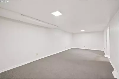 1035 SW Westwood Dr, Portland, OR 97239 - Photo 28