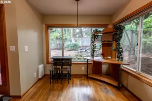 2660 Bowmont Dr, Eugene, OR 97405 - Photo 16
