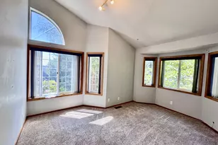 2660 Bowmont Dr, Eugene, OR 97405 - Photo 20