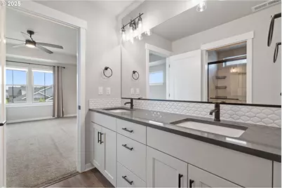 8058 SE Reddington St, Hillsboro, OR 97123 - Photo 18