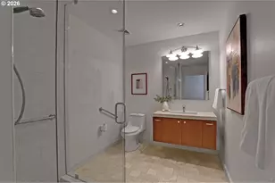 841 S Gaines St, Portland, OR 97239 - Photo 18