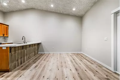 3631 Green River Rd, Sweet Home, OR 97386 - Photo 2