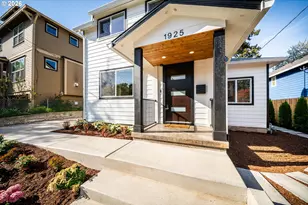 1925 SE Sherrett St, Portland, OR 97202 - Photo 4