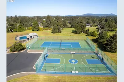 88902 Pinehurst Rd, Gearhart, OR 97138 - Photo 48