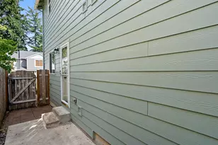 6127 SE 141st Ave, Portland, OR 97236 - Photo 34
