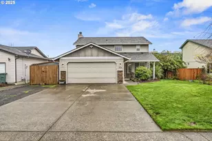 104 Westminster Dr, Kelso, WA 98626 - Photo 2