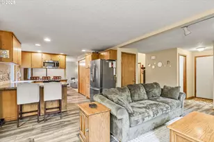 104 Westminster Dr, Kelso, WA 98626 - Photo 12