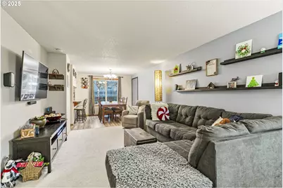 104 Westminster Dr, Kelso, WA 98626 - Photo 16