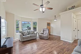 723 N 7th St, Carlton, OR 97111 - Photo 4