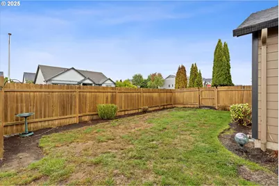 723 N 7th St, Carlton, OR 97111 - Photo 26