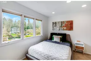 17282 Lake Haven Dr, Lake Oswego, OR 97035 - Photo 36