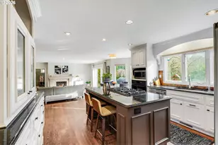 17282 Lake Haven Dr, Lake Oswego, OR 97035 - Photo 18