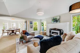 17282 Lake Haven Dr, Lake Oswego, OR 97035 - Photo 10