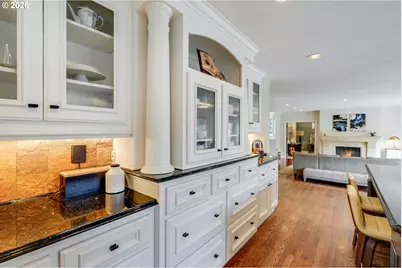 17282 Lake Haven Dr, Lake Oswego, OR 97035 - Photo 16