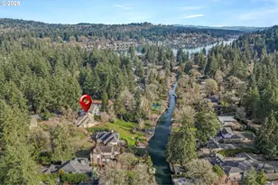 17282 Lake Haven Dr, Lake Oswego, OR 97035 - Photo 44