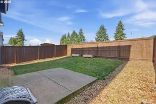 8815 SW Mohegan Ln, Tualatin, OR 97062 - Photo 34