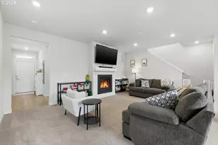 8815 SW Mohegan Ln, Tualatin, OR 97062 - Photo 8