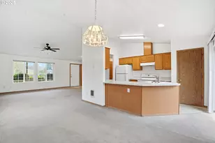 513 SE Clark Ave, Battle Ground, WA 98604 - Photo 12