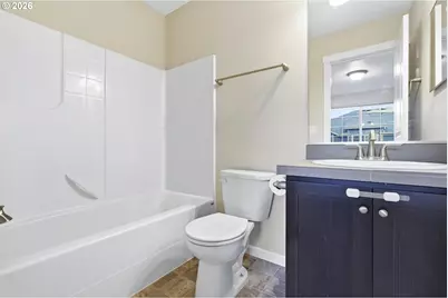 155 NE 80th Ave, Hillsboro, OR 97006 - Photo 28