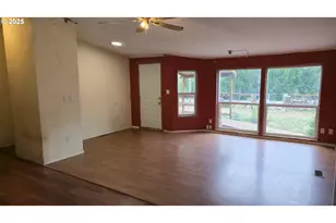 14603 Hwy 36, Deadwood, OR 97430 - Photo 16