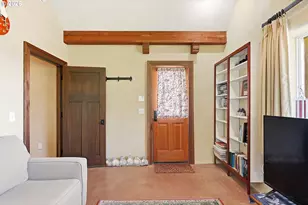2015 Lonely Ln, Mosier, OR 97040 - Photo 16