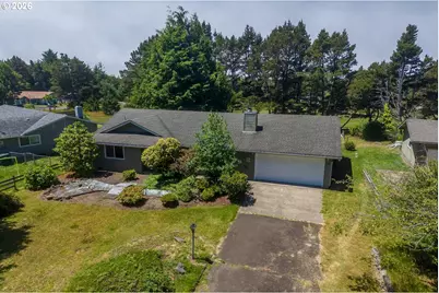 2520 S Crestline Dr, Waldport, OR 97394 - Photo 2