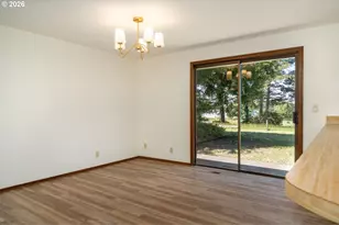 2520 S Crestline Dr, Waldport, OR 97394 - Photo 16