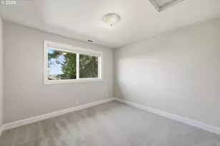 3335 Bentley Ave, Eugene, OR 97405 - Photo 30