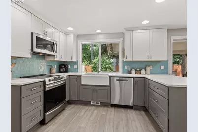 18114 NE 33rd St, Vancouver, WA 98682 - Photo 12