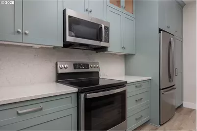 105 W Bay Point Rd, Gleneden Beach, OR 97388 - Photo 8