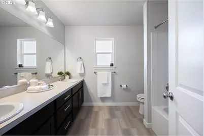 2452 W 9th Ave, Junction City, OR 97448 - Photo 32