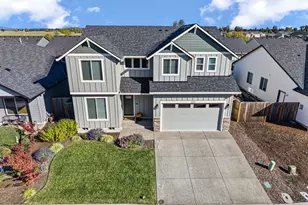 2452 W 9th Ave, Junction City, OR 97448 - Photo 2