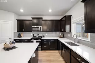 2452 W 9th Ave, Junction City, OR 97448 - Photo 12