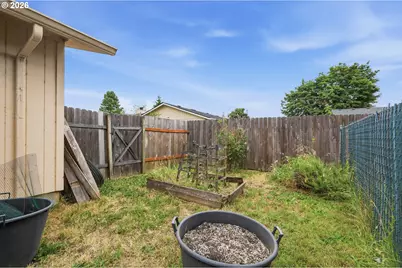 920 Echo Hollow Rd, Eugene, OR 97402 - Photo 34