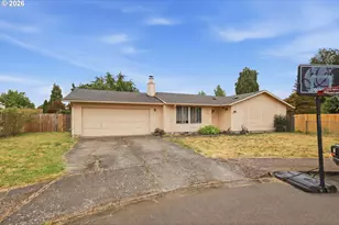 920 Echo Hollow Rd, Eugene, OR 97402 - Photo 1