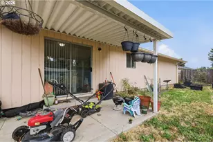 920 Echo Hollow Rd, Eugene, OR 97402 - Photo 32