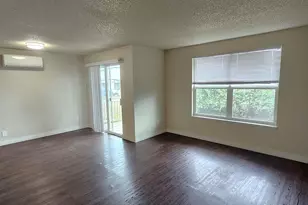 1725 Salishan St, Salem, OR 97302 - Photo 4