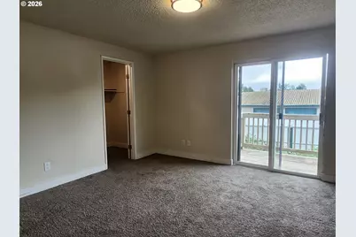 1725 Salishan St, Salem, OR 97302 - Photo 14