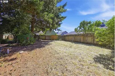 2250 W Irwin Way, Eugene, OR 97402 - Photo 38