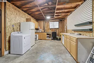 2250 W Irwin Way, Eugene, OR 97402 - Photo 30