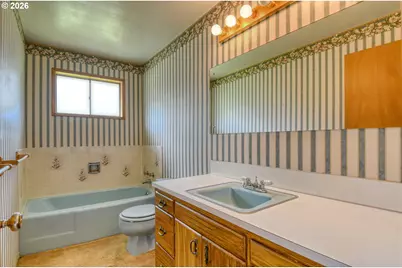 615 SW Isaac Ln, Pendleton, OR 97801 - Photo 18