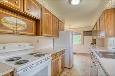 615 SW Isaac Ln, Pendleton, OR 97801 - Photo 12