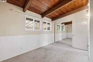 1430 Barton St, Eugene, OR 97404 - Photo 12