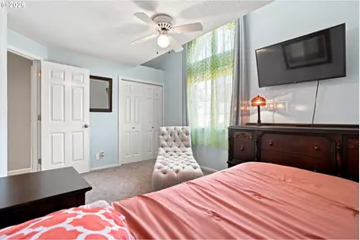 723 71st St, Springfield, OR 97478 - Photo 18