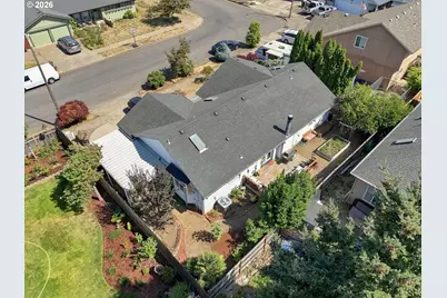 723 71st St, Springfield, OR 97478 - Photo 28