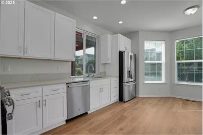 20669 SW Skiver St, Beaverton, OR 97078 - Photo 16