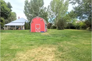 460 7th St, Imbler, OR 97841 - Photo 38