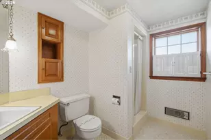 13937 NW Springville Rd, Portland, OR 97229 - Photo 28