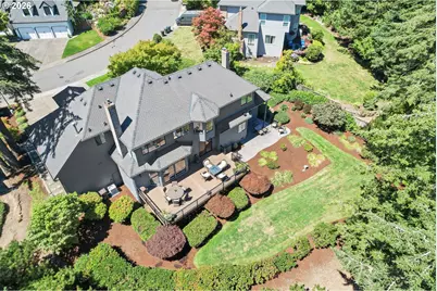 1607 Arran Ct, West Linn, OR 97068 - Photo 32